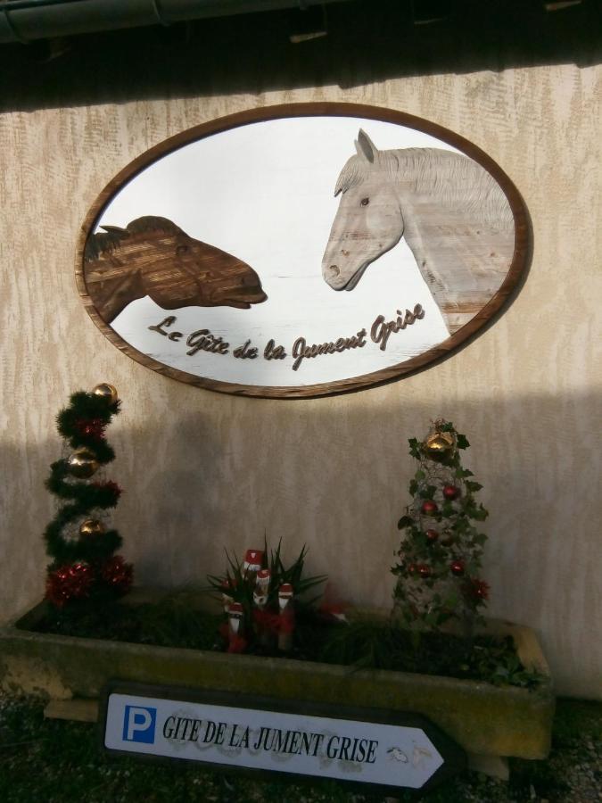 Lescheroux Chambre D'Hotes La Jument Grise المظهر الخارجي الصورة